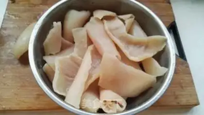 Make Cinnamon crystal pig