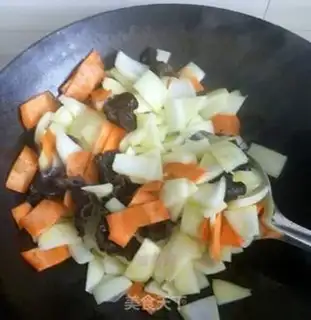 Make Carrot and mooched onions step 2