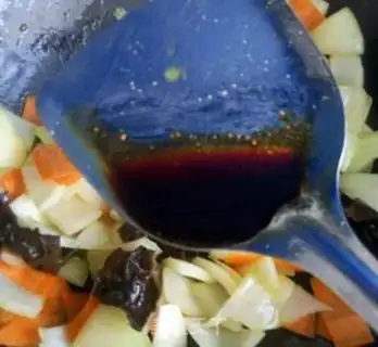 Make Carrot and mooched onions step 5