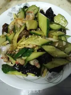 Make A cucumber with cucumber step 1
