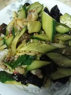 Make A cucumber with cucumber step 2