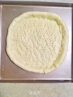 Make Pyramid chicken sausage pizza step 3