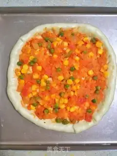 Make Pyramid chicken sausage pizza step 5
