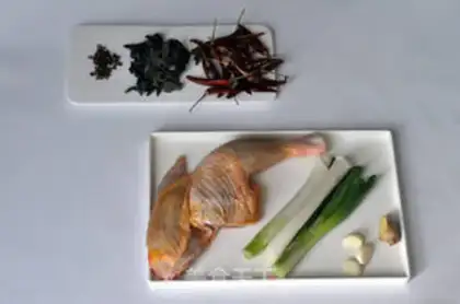 Make Spicy chicken silk step 0