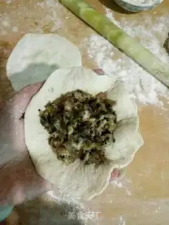 Make Horses and gravy buns step 7
