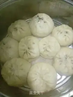 Make Horses and gravy buns step 9