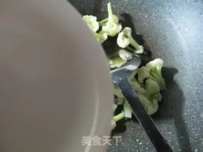 Make Seven Stars Lady Worm Cake step 11