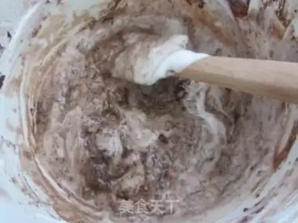 Make Coco Chifeng naked cake step 9