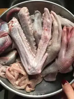 Make Wuhan is spicy step 1