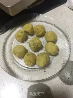 Make Black Sesame Potato Package step 6