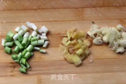 Make Beef roasting potatoes step 5