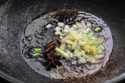 Make Beef roasting potatoes step 6