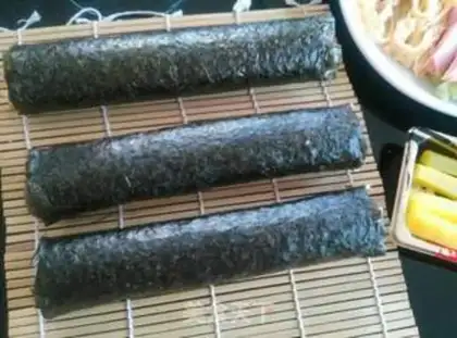 Make Simple sushi rolls step 5