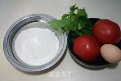 Make Tomato eggs and fish step 0