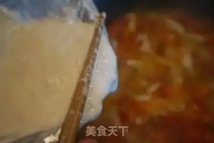 Make Tomato eggs and fish step 5