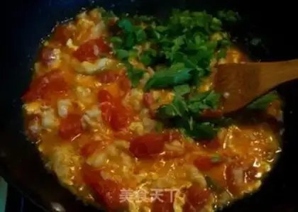 Make Tomato eggs and fish step 7