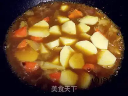 Make Thai potato curry chicken step 8