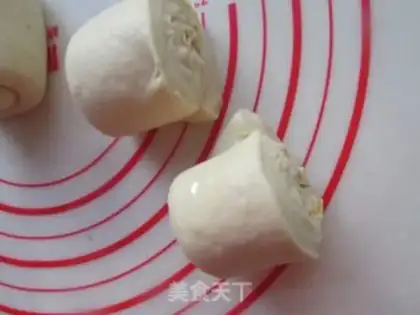 Make Peanut rose bread step 8