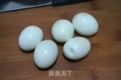 Make Eggs step 1
