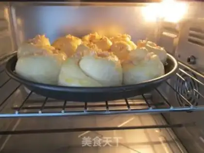 Make Peanut rose bread step 13