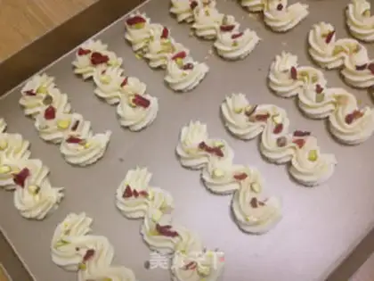 Make Lemon spicy cookies step 5