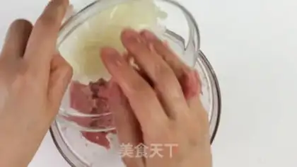 Make Easy Bear Japanese burger step 6