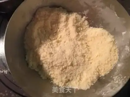 Make Berlin Ring Biscuit step 2