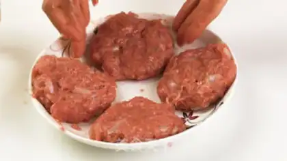 Make Easy Bear Japanese burger step 9