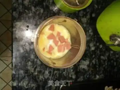 Make Ham egg cake step 1
