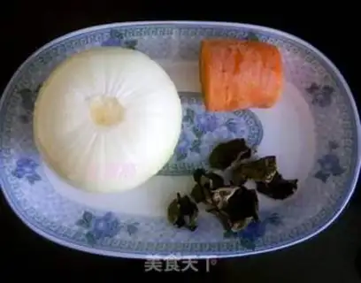 Make Carrot and mooched onions step 0