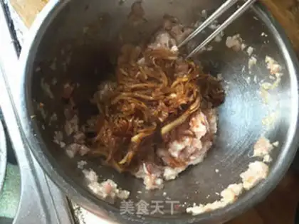Make The radish meat bag step 10