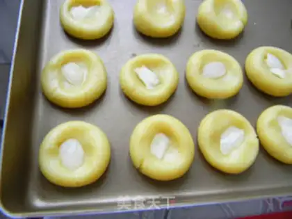 Make Almond cookies step 7