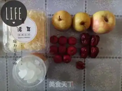 Make Silver spoons of fresh fruit step 0