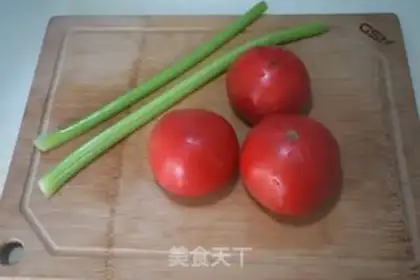 Make Tomato oxen soup step 2