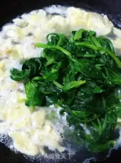Make spinach omelet soup step 12