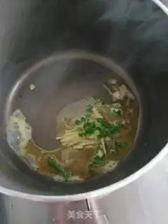 Make radish tofu soup step 2