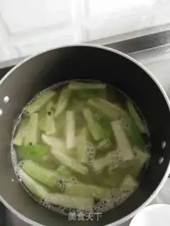 Make radish tofu soup step 4