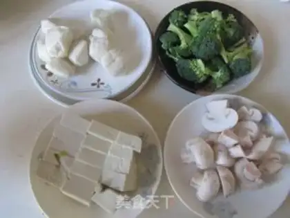 Make Tofu-coated poaching fish step 0