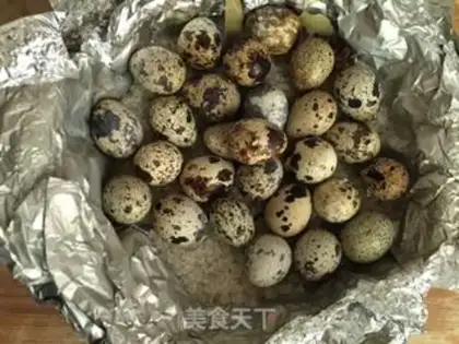 Make The salt is five cedar eggs step 3