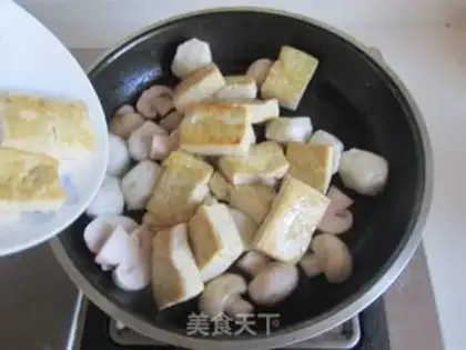 Make Tofu-coated poaching fish step 6