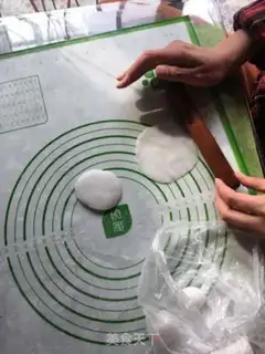 Make Crystal dumplings step 4