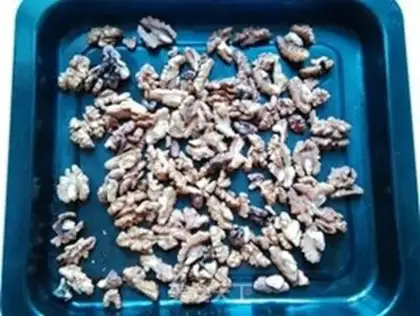 Make Sesame walnuts step 2
