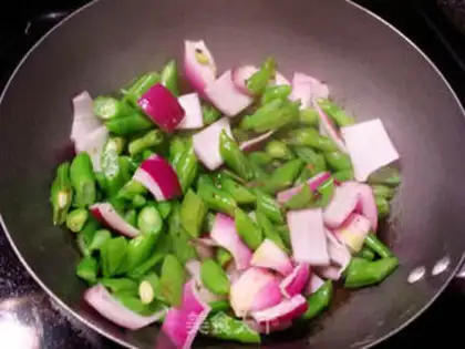 Make Garlic veal veal step 4