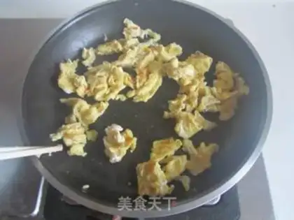 Make Eggs and pickles step 4