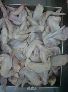 Make Chicken wings in Orleans step 0