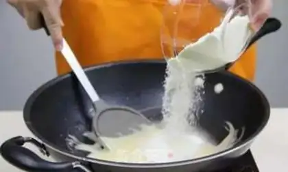 Make Ten seconds to learn how to make a cow candy step 2