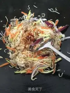Make Onion noodles step 5