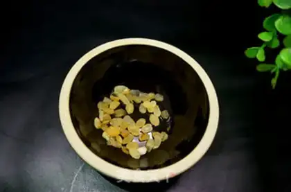 Make Peach soap horn, silver ear soup step 2