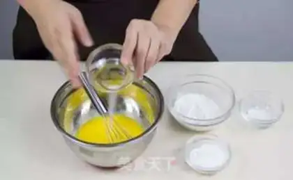 Make Chi Fung Cake step 2