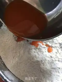 Make Double-coloured buns step 1